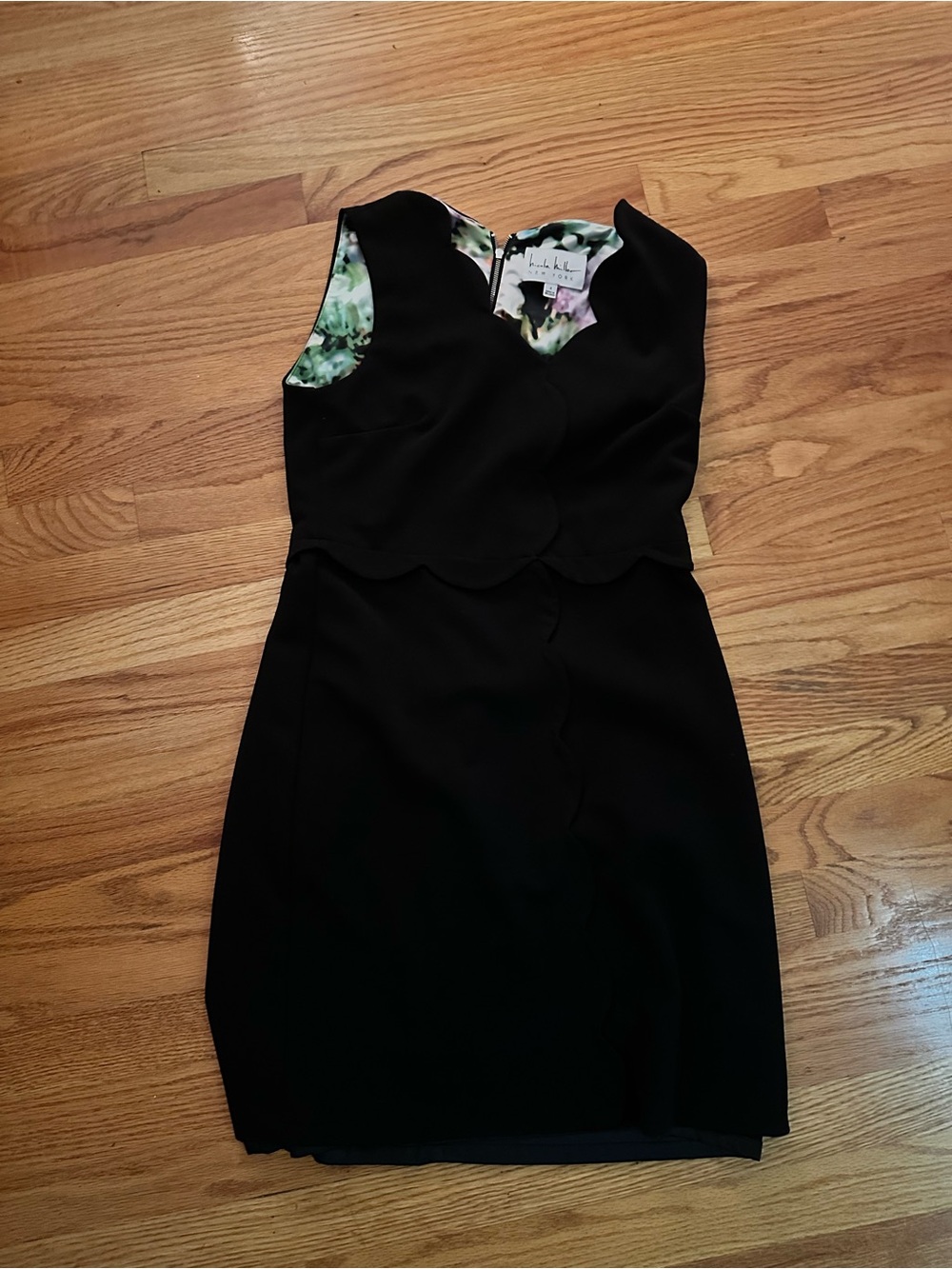 Black Scallop Sheath Dress - Nicole Miller